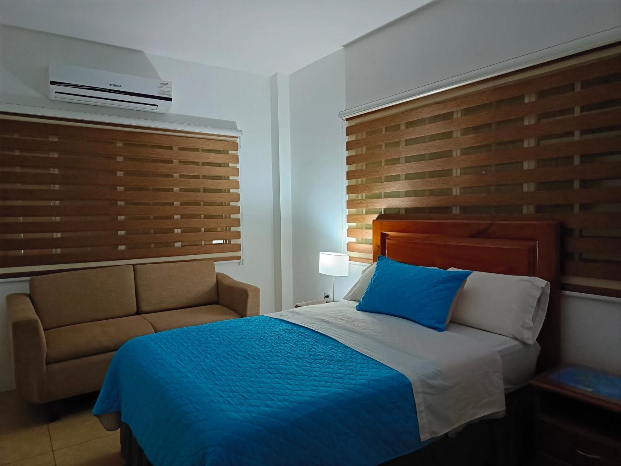 Teresita'S House Suites Con Cocina Privada Puerto Baquerizo Moreno Exteriör bild