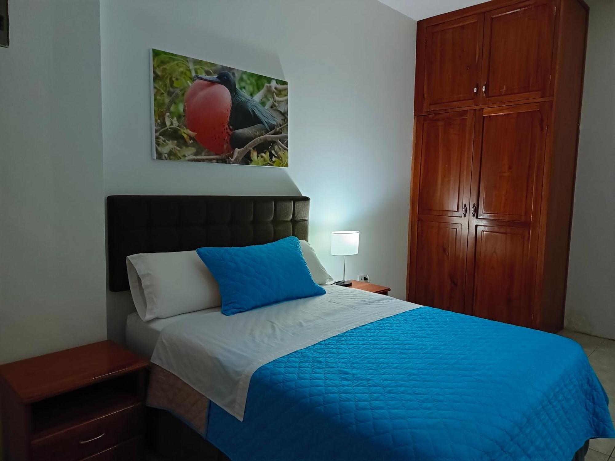 Teresita'S House Suites Con Cocina Privada Puerto Baquerizo Moreno Exteriör bild