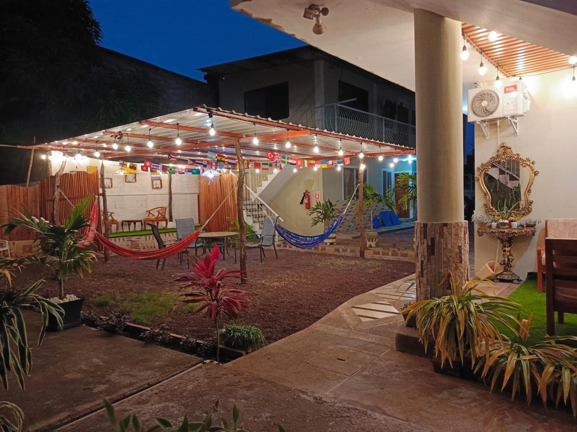 Teresita'S House Suites Con Cocina Privada Puerto Baquerizo Moreno Exteriör bild